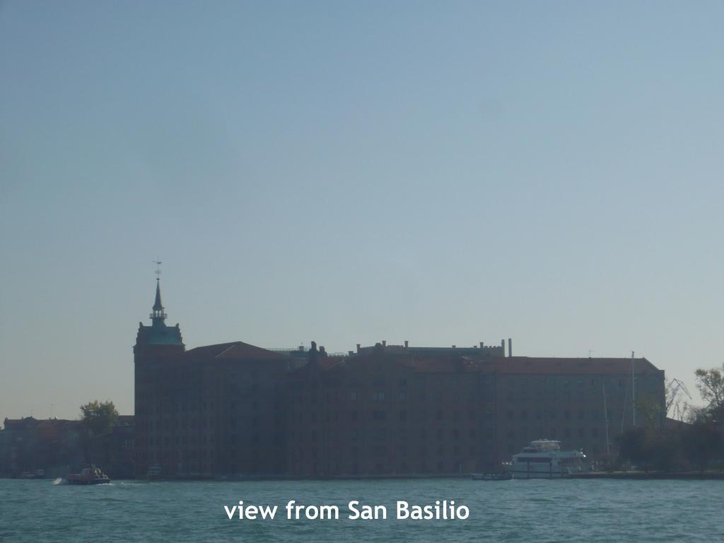 Cruise Harbor Next 4Pax, Mob Aircond, Wifi Lejlighed Venedig Eksteriør billede
